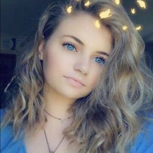 Meet your Posher, Faith